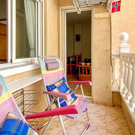 1 Bedroom Pet Friendly Apartment In Torrevieja Buitenkant foto